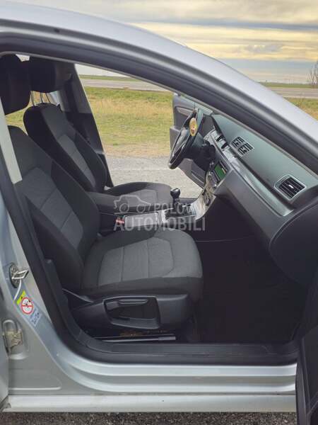 Volkswagen Passat B7 