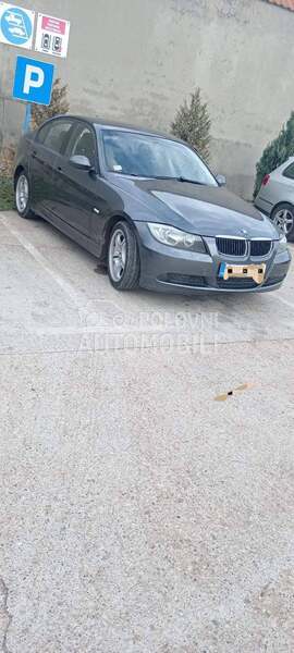 BMW 320 