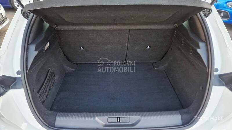 Peugeot 308 1.5  HDi active plus