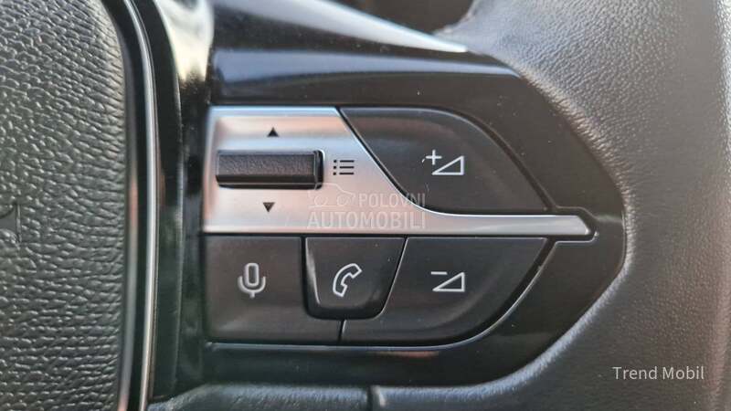 Peugeot 308 1.5  HDi active plus