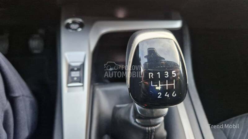 Peugeot 308 1.5  HDi active plus