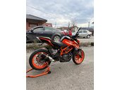 KTM Duke 390