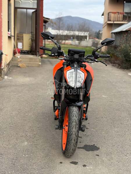 KTM Duke 390