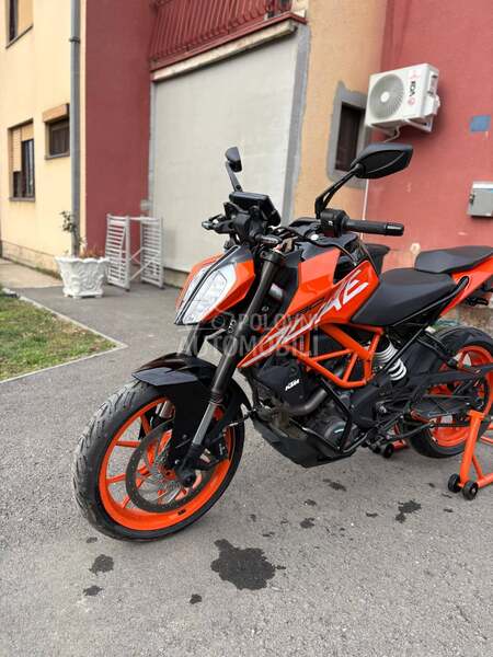 KTM Duke 390