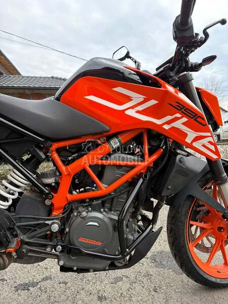 KTM Duke 390