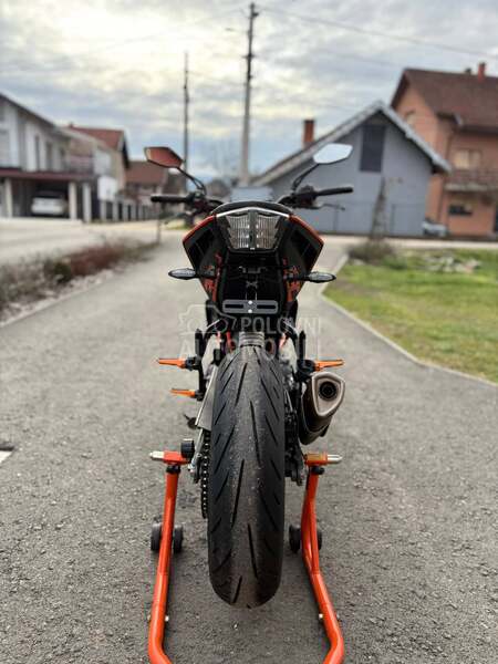 KTM Duke 390