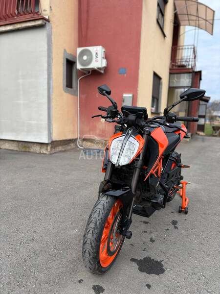 KTM Duke 390