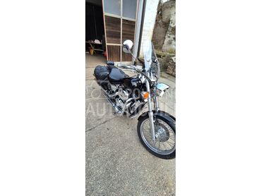 Honda VT 750 Black Widow