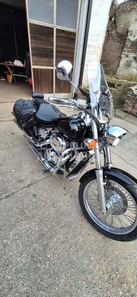 Honda VT 750 Black Widow