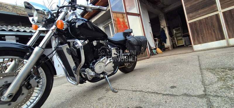 Honda VT 750 Black Widow