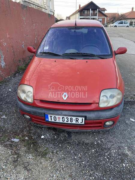 Renault Clio 