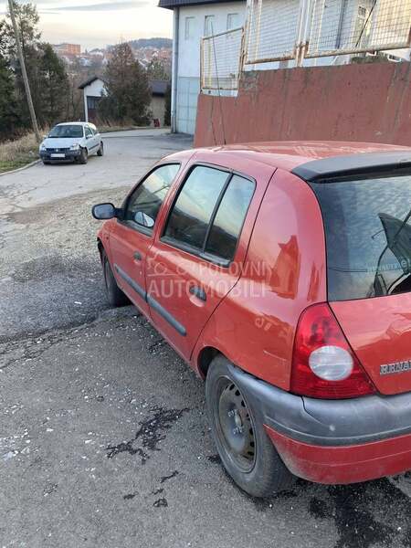 Renault Clio 