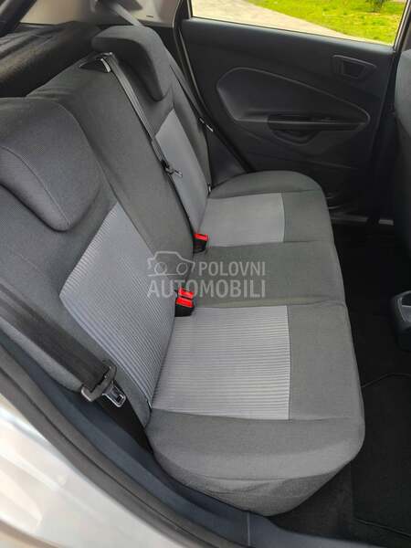 Ford Fiesta 1.4 BZ.GPL TITANIUM