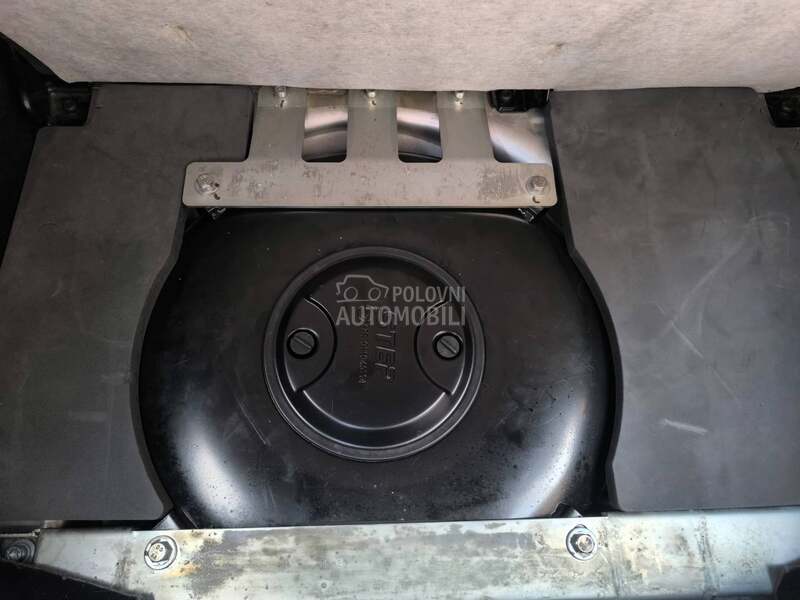 Ford Fiesta 1.4 BZ.GPL TITANIUM