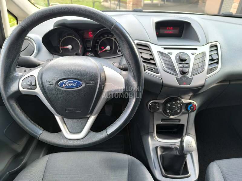 Ford Fiesta 1.4 BZ.GPL TITANIUM