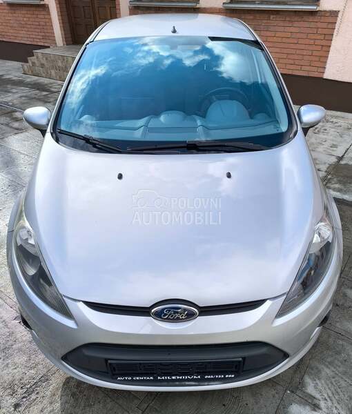 Ford Fiesta 1.4 BZ.GPL TITANIUM