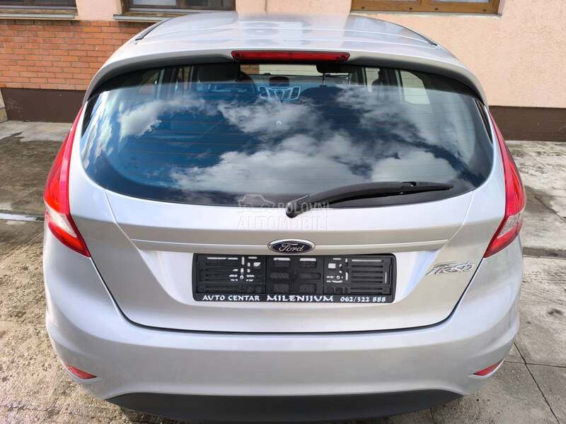 Ford Fiesta 1.4 BZ.GPL TITANIUM