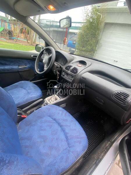 Peugeot 206 