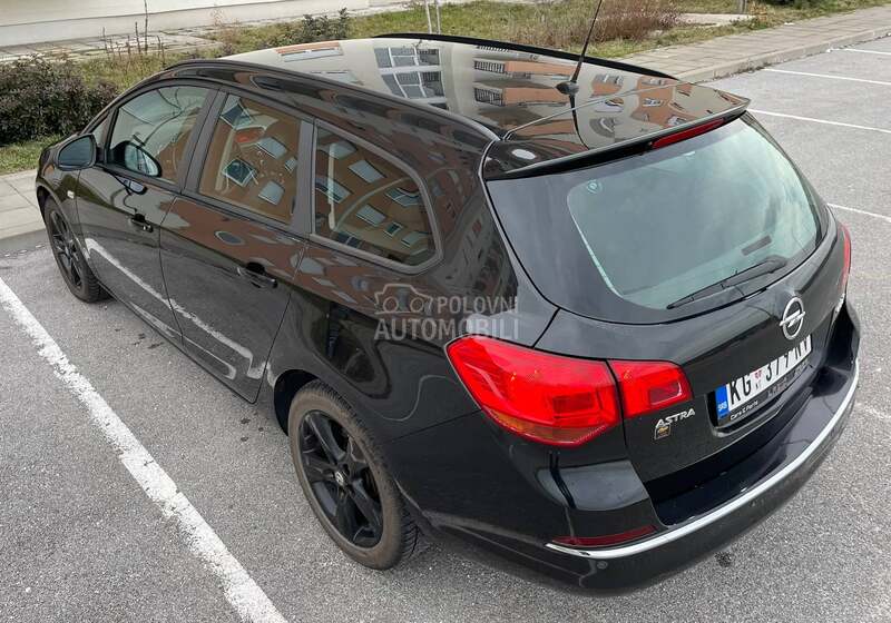 Opel Astra J 1.7 cdti