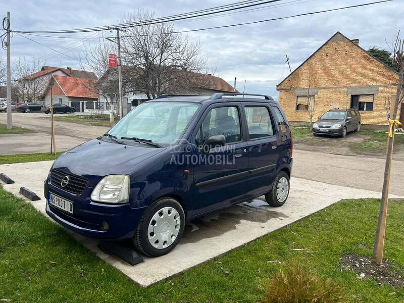 Opel Agila 