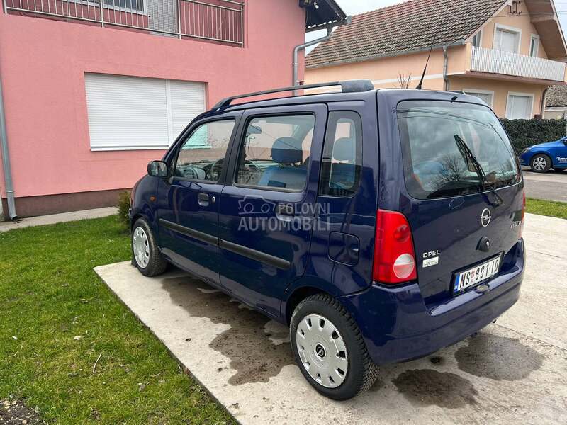 Opel Agila 
