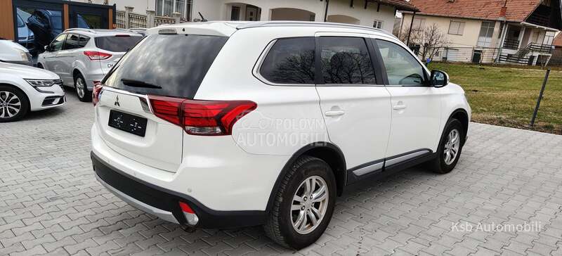 Mitsubishi Outlander 