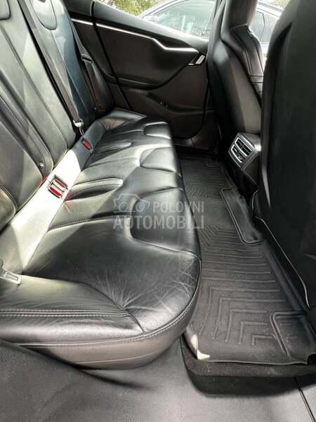 Tesla Model S 90 dual motor