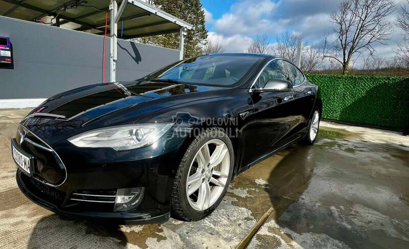 Tesla Model S 90 dual motor