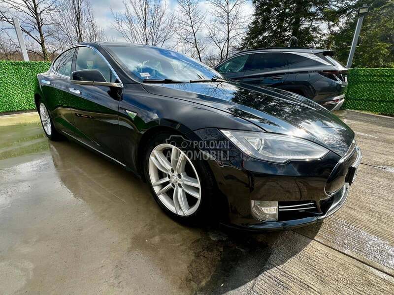 Tesla Model S 90 dual motor