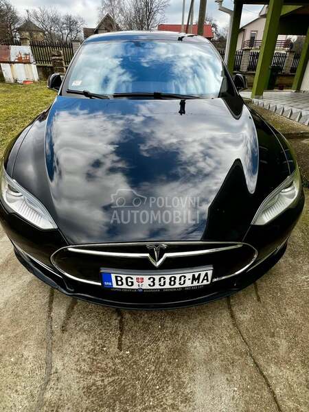 Tesla Model S 90 dual motor