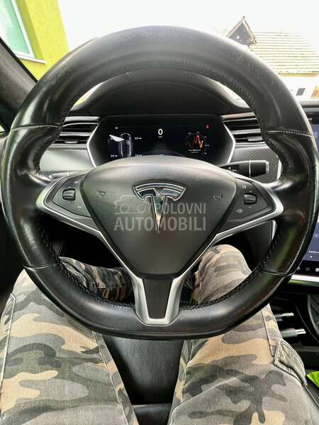 Tesla Model S 90 dual motor