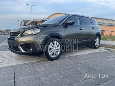 Peugeot 5008 1.5 HDI ACTIVE