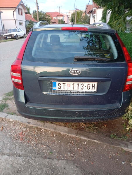 Kia cee`d sw crdi