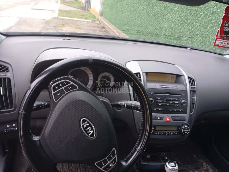 Kia cee`d sw crdi