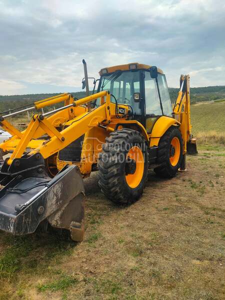 JCB 4CX