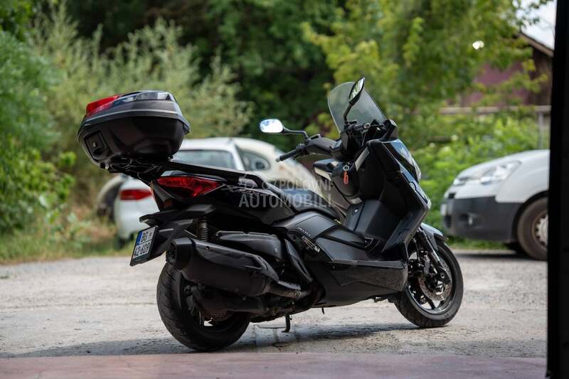 Yamaha x max 400