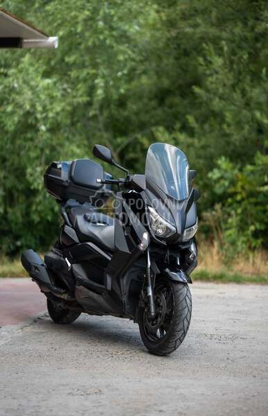 Yamaha x max 400