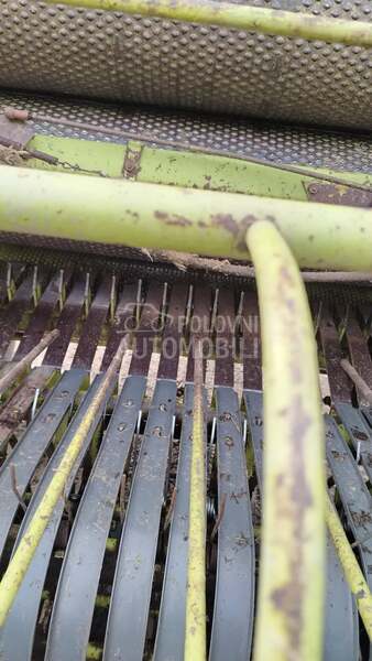 Claas ROLLANT 44
