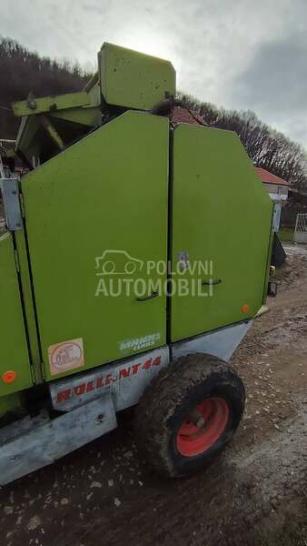 Claas ROLLANT 44