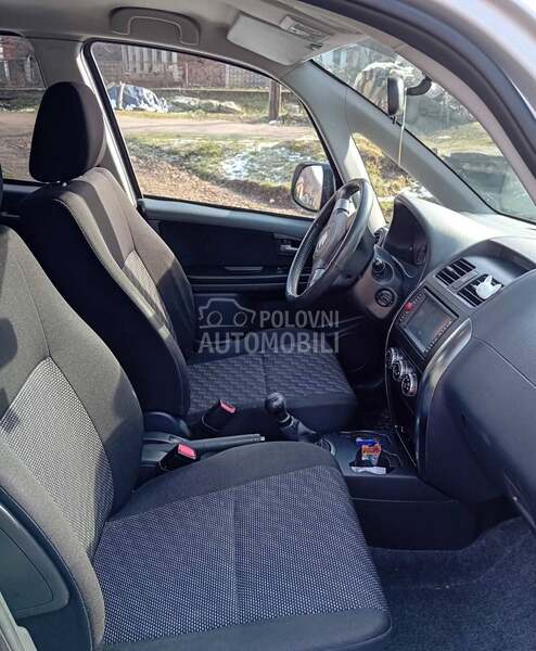 Suzuki SX4 