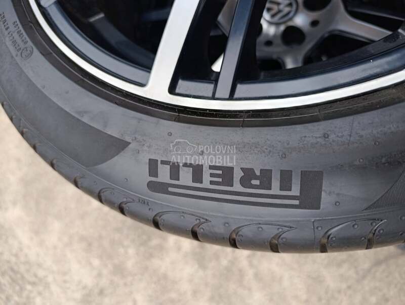 Pirelli 215/50 R17 Letnja