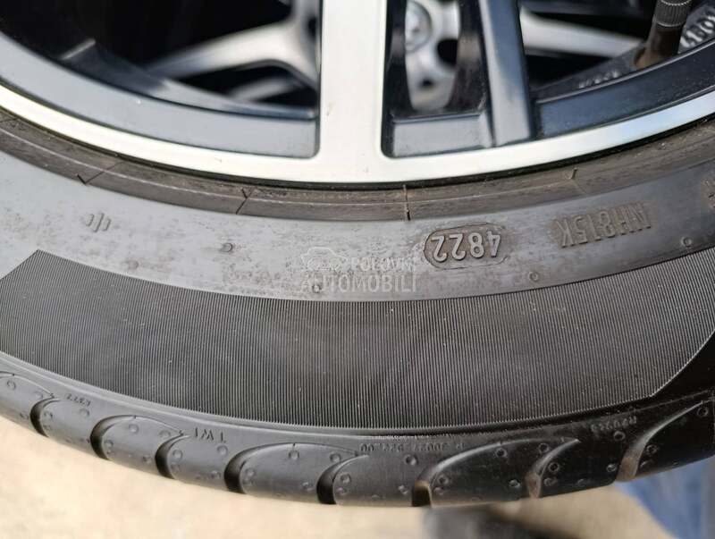 Pirelli 215/50 R17 Letnja