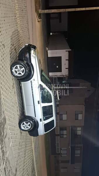 Land Rover Freelander 2.0d