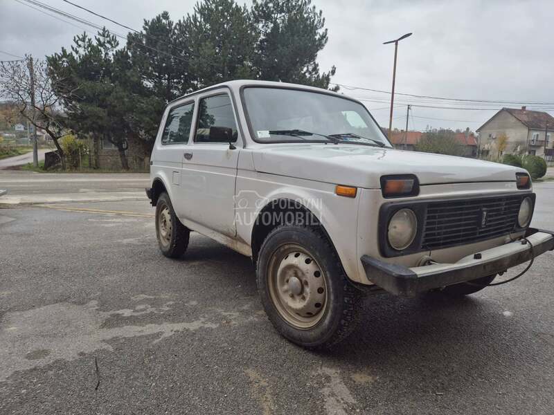 Lada Niva 1.7