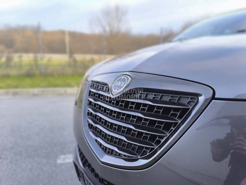 Lancia Delta S Momo Design