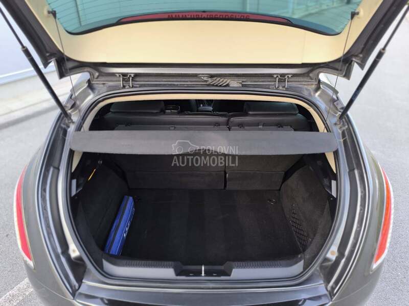 Lancia Delta S Momo Design