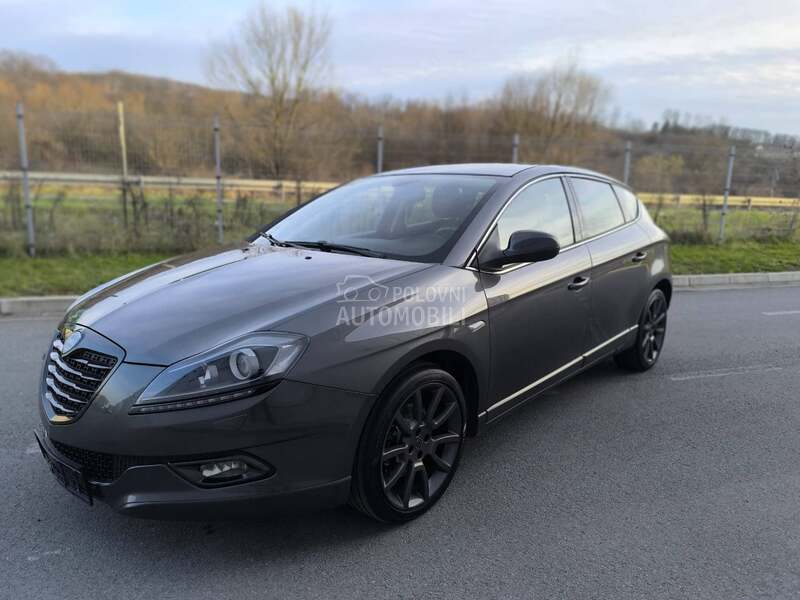 Lancia Delta S Momo Design