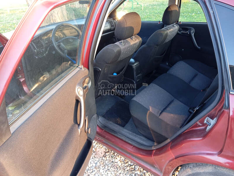 Opel Vectra B 