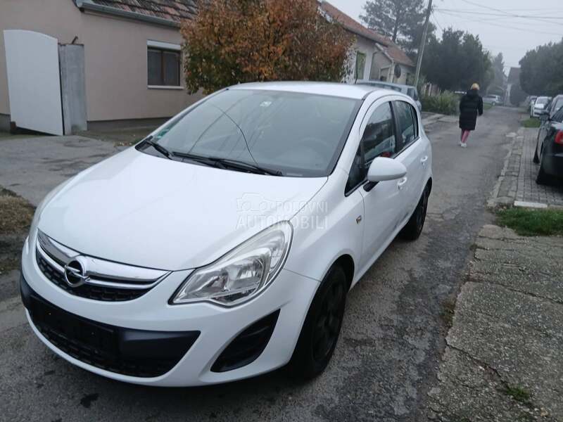 Opel Corsa D 1.4 B