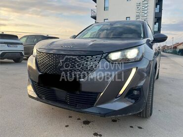 Peugeot 2008 ALLURE/3D